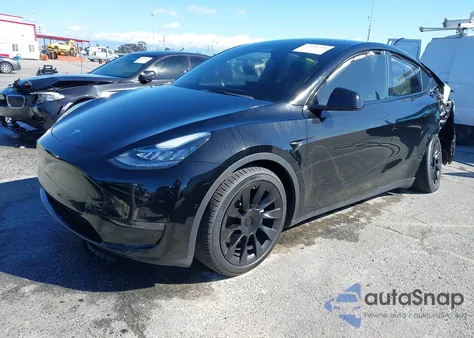 2021 Tesla Model Y Long Range Dual Motor All-Wheel Drive from USA, damaged, VIN 5YJYGDEE8MF091553